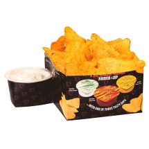 Hombre Nachos & Sour Cream Dip box x 12
