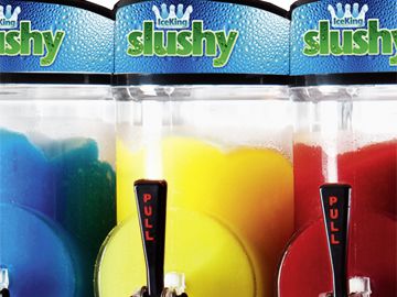 machine business packaging Group slushy  â€“ made from  IceKing PCO premium slushy syrup